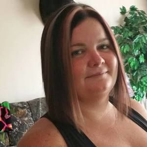 Meet your Posher, Selena